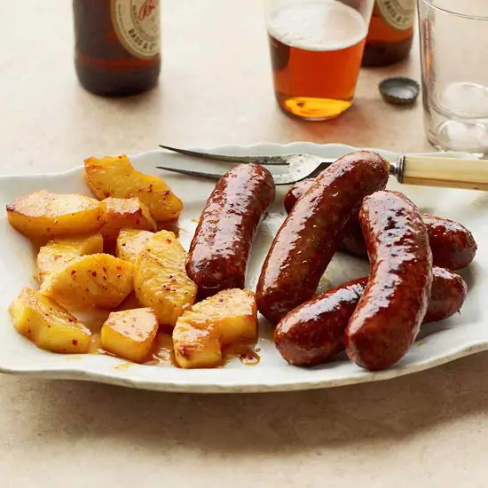 Колбаса с ананасом