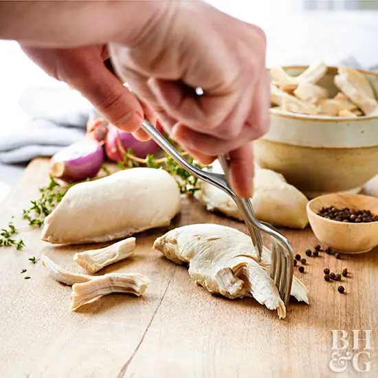 измельчение курицы с вилками измельчение курицы с вилками