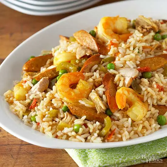 Паэлья с курицей и креветками