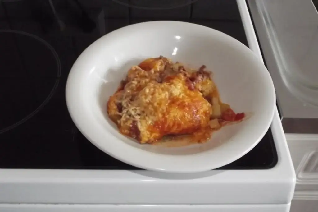 Запеканка из фарша из кабачков, томатов