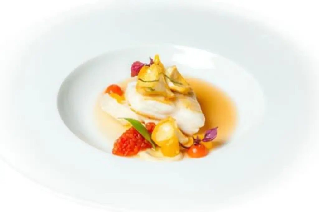 Жареный тюрбо с артишоками, базиликом & Помидоры