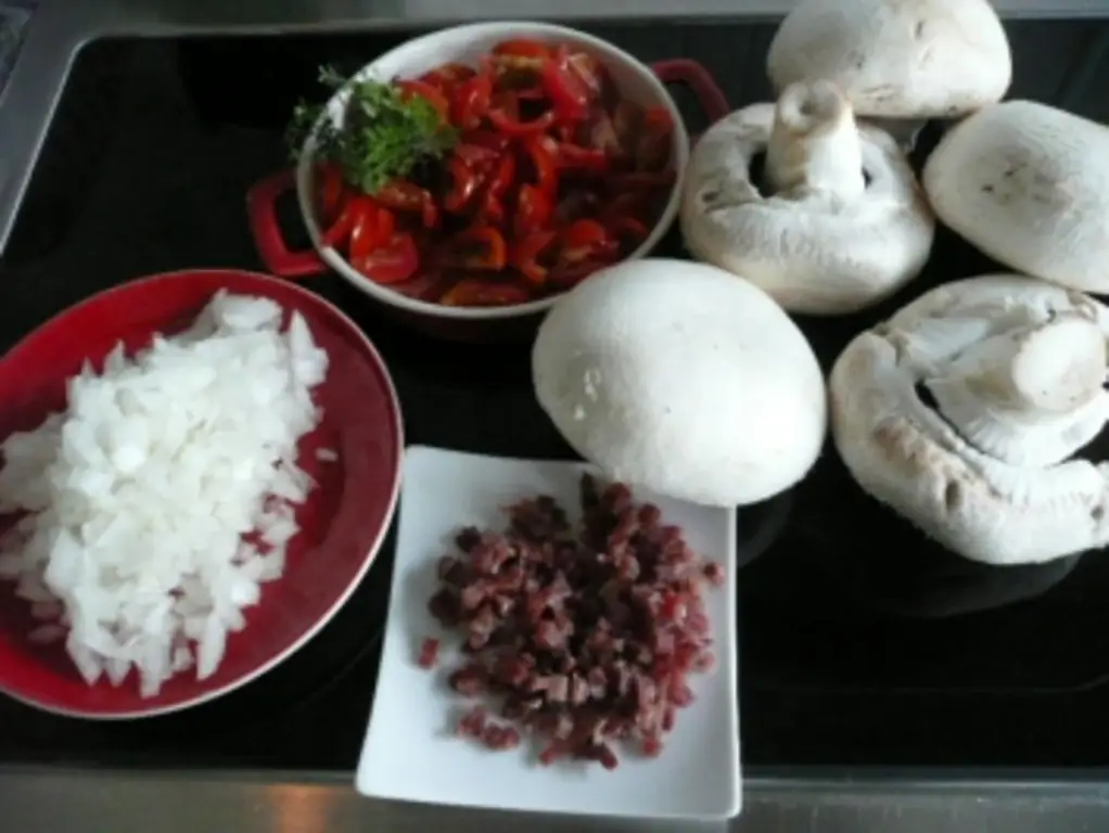 ГАРНИРЫ:Фаршированные гигантские грибы с сыром Рокфор