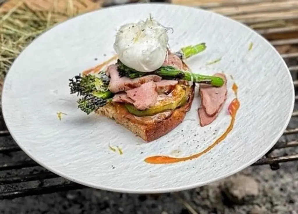 Braai Brotje Wild Fig and Pig (Стивен Гэтджен)