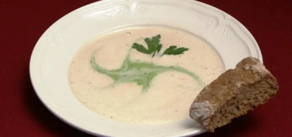 Суп-пена из корня петрушки