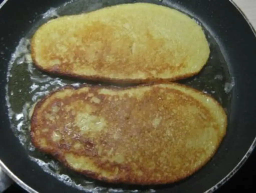 Решетчатая кровать