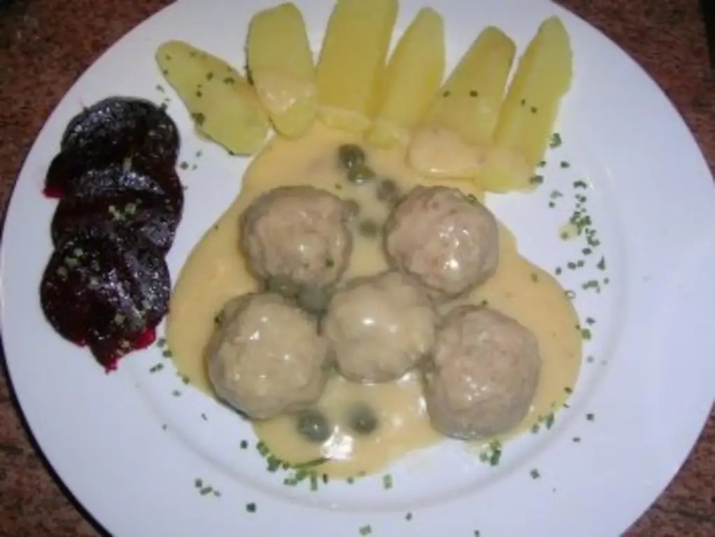 Könisgberger Klopse Rosis Manne Style (честно говоря, я был очень удивлен этим блюдом сегодня после долгого рабочего дня)