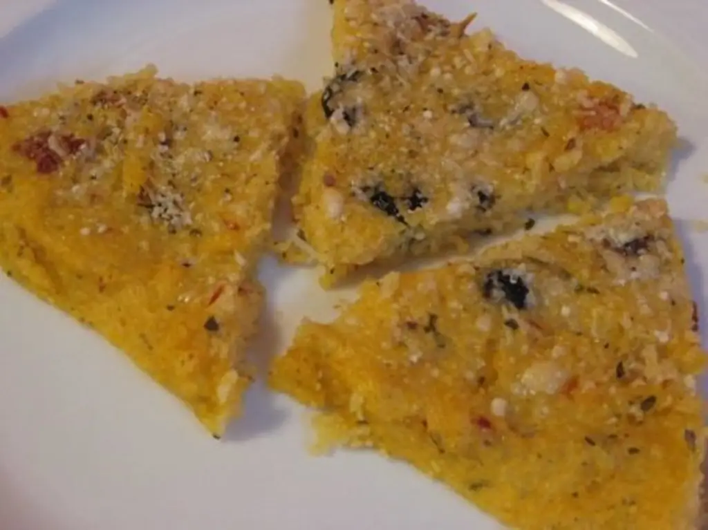 Polentaecken сытный гарнир, вкусен и в холодном виде