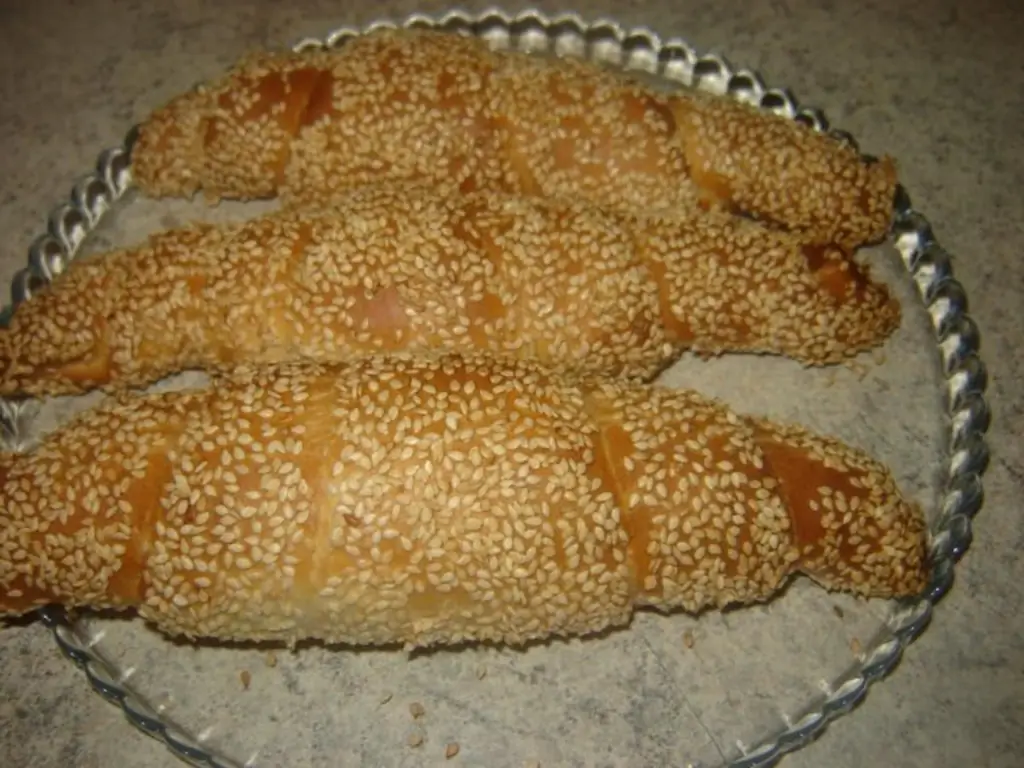 Кунжутные палочки с молоком 3,5% и сливками