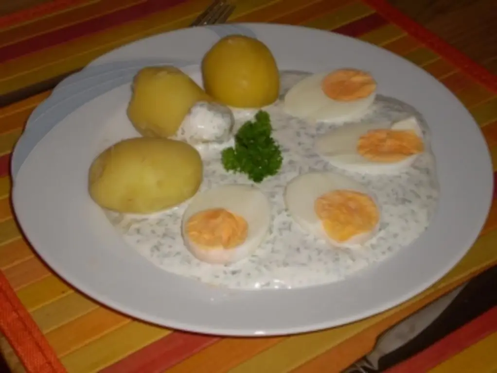 Зеленый соус в стиле Ирми
