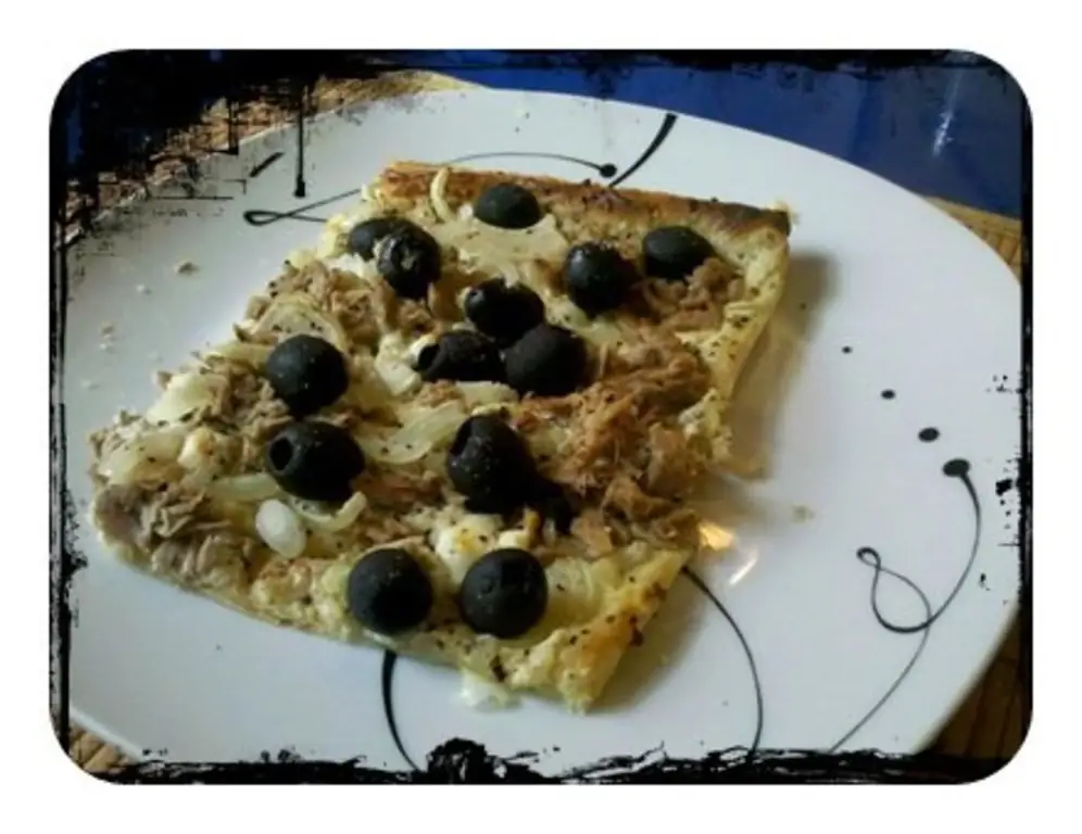 Flammkuchen: Тунец