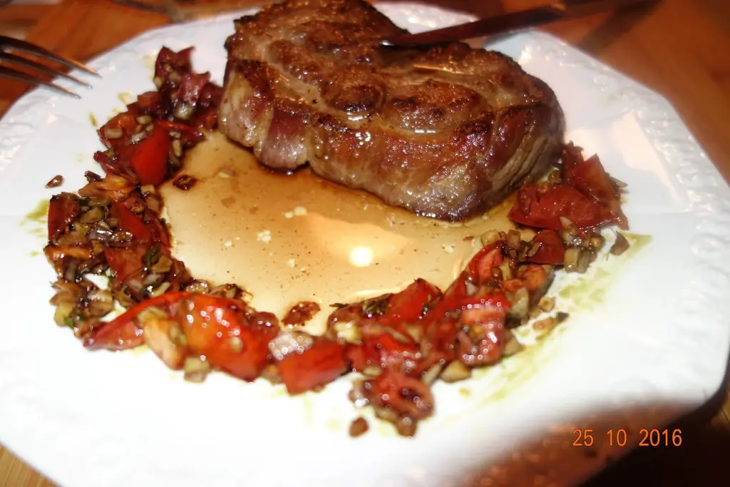 Жаркое из свиной вырезки