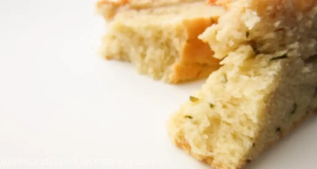 Картофельный хлеб со сметаной