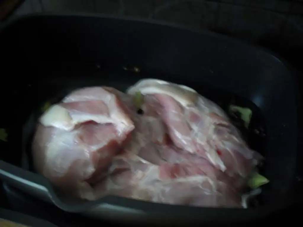 Окорочок поросенка №2 с овощами