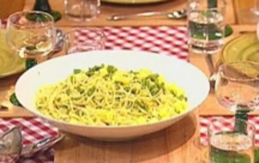 Паста алла Дженовезе