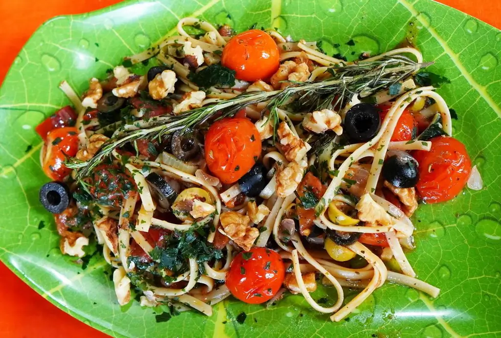 Красочный лингвини а-ля Франческа