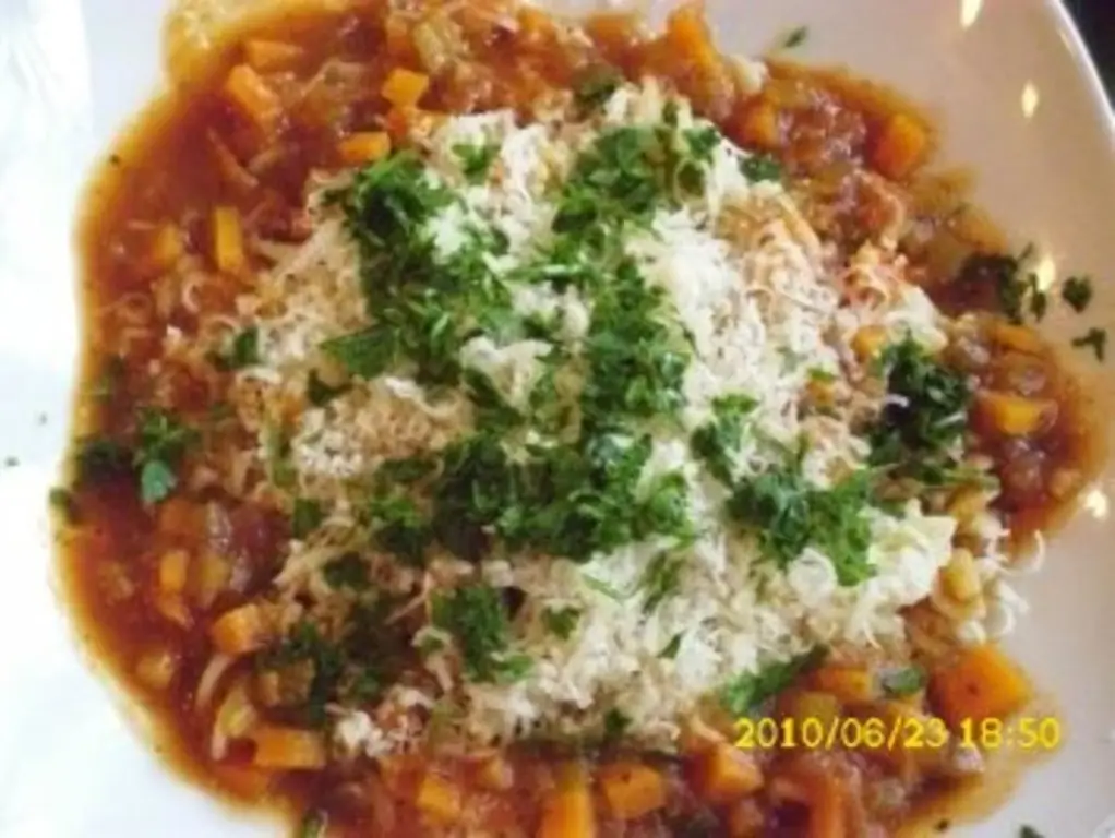 Вегетарианская: Болоньезе с овощами