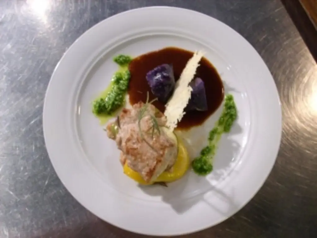 "Лазанья" из телятины с овощами гриль и вителотте