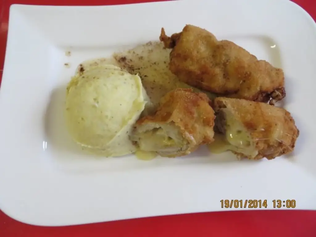 Приготовление: Панированные рулеты с реблошоном и картофельным пюре