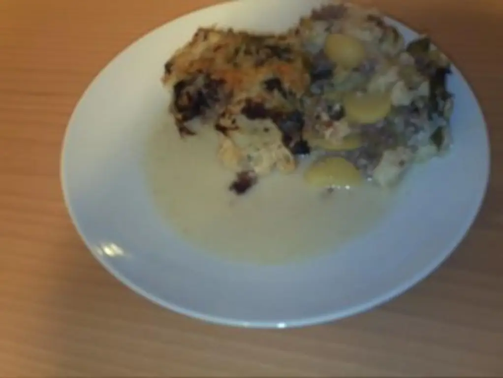 Картофельная запеканка с восковидным картофелем и луком-пореем