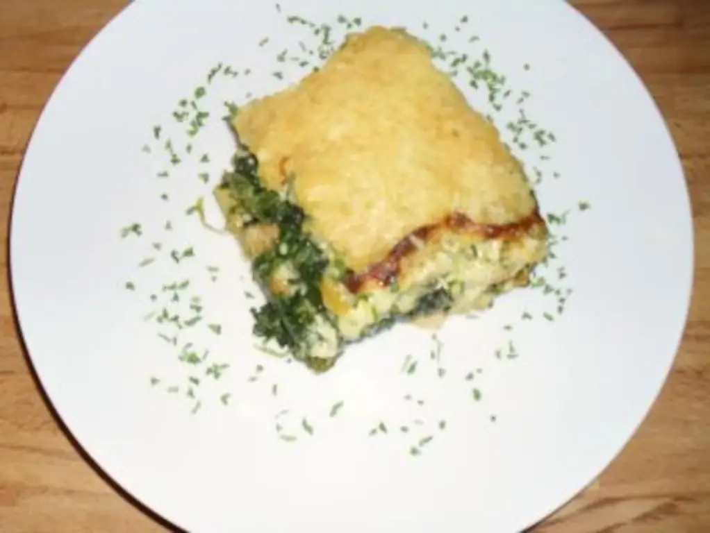 Площадь с форелью