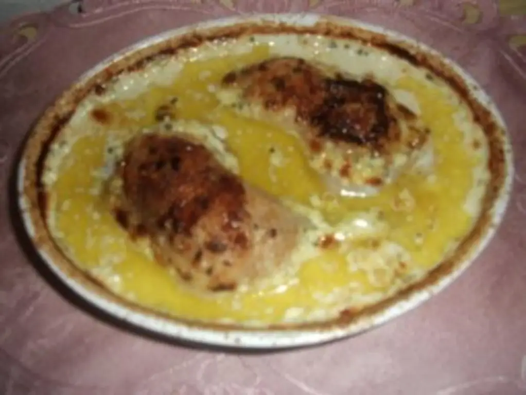 Курица по-провансальски в соусе из белого вина