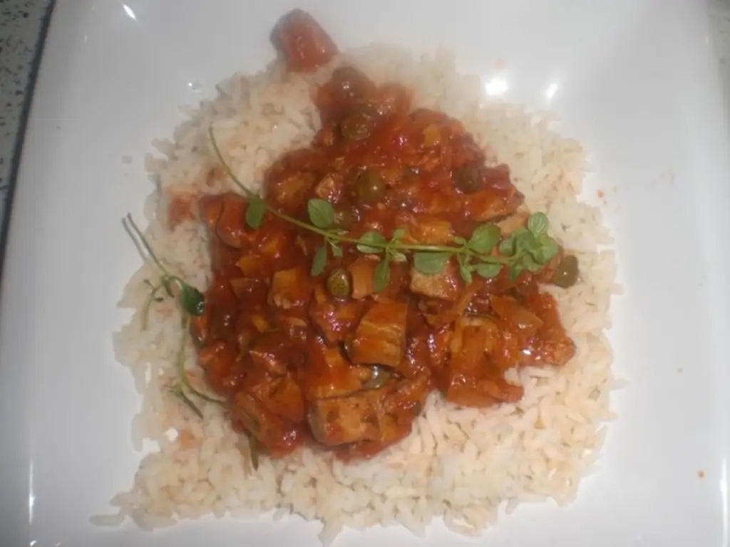 Рагу из тунца Сытно с рисом или макаронами