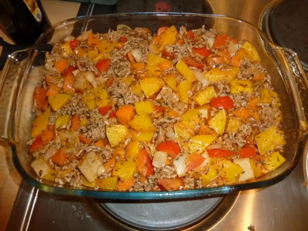 Запеканка из тыквы с говяжьим фаршем