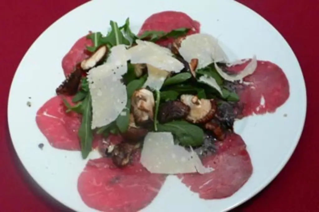 Обжаренное филе говядины с шиитаке