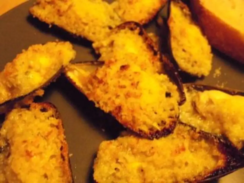 Мидии в панировке