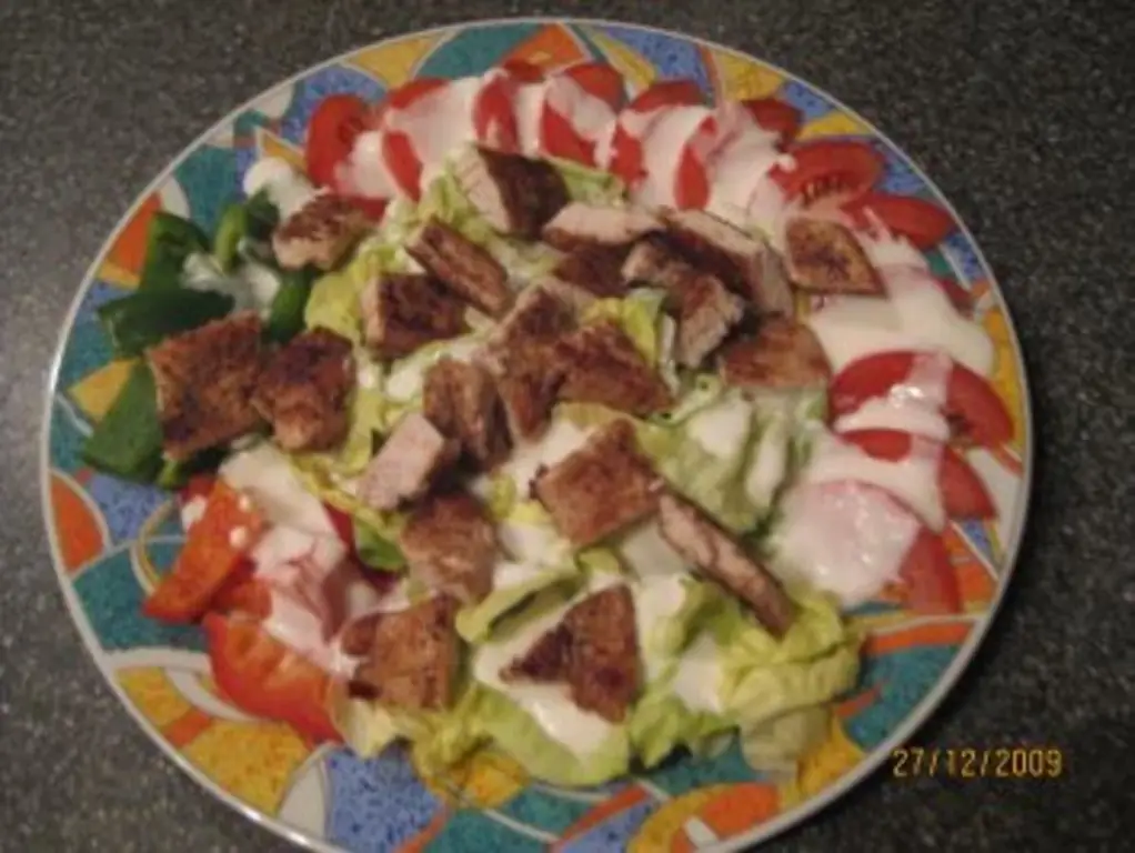 Салат-микс с грудкой индейки, разнообразный