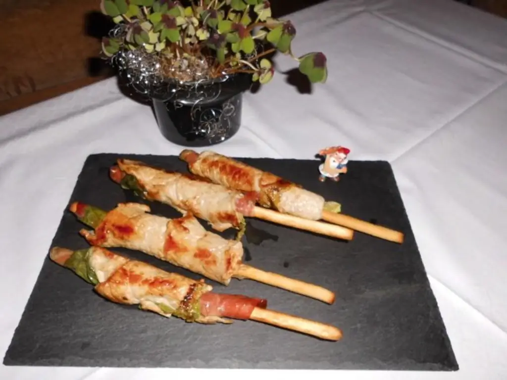 Шницель на гриссини