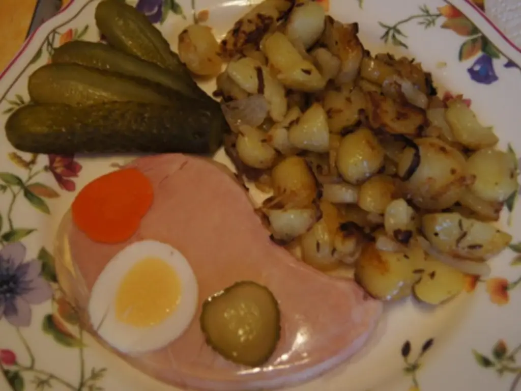 Заливная котлета с сытным