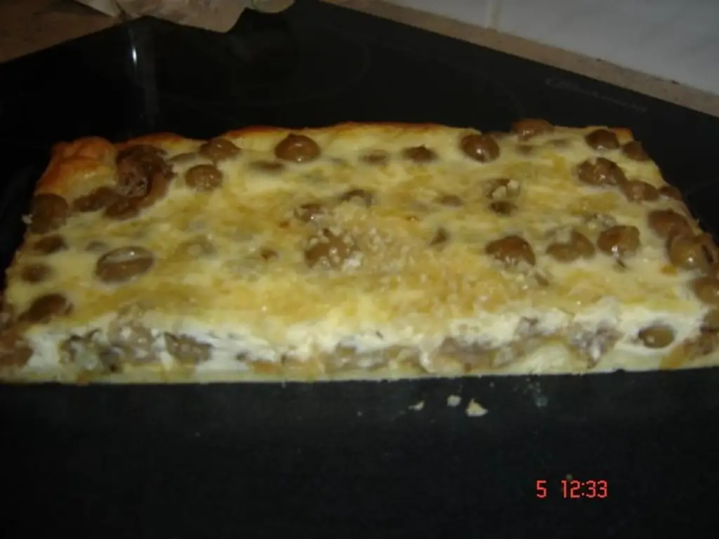 Торт из крыжовника с сгущенкой