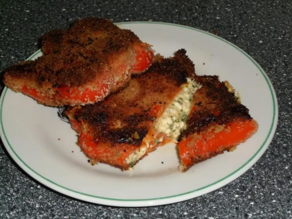 Фаршированный перец в панировке