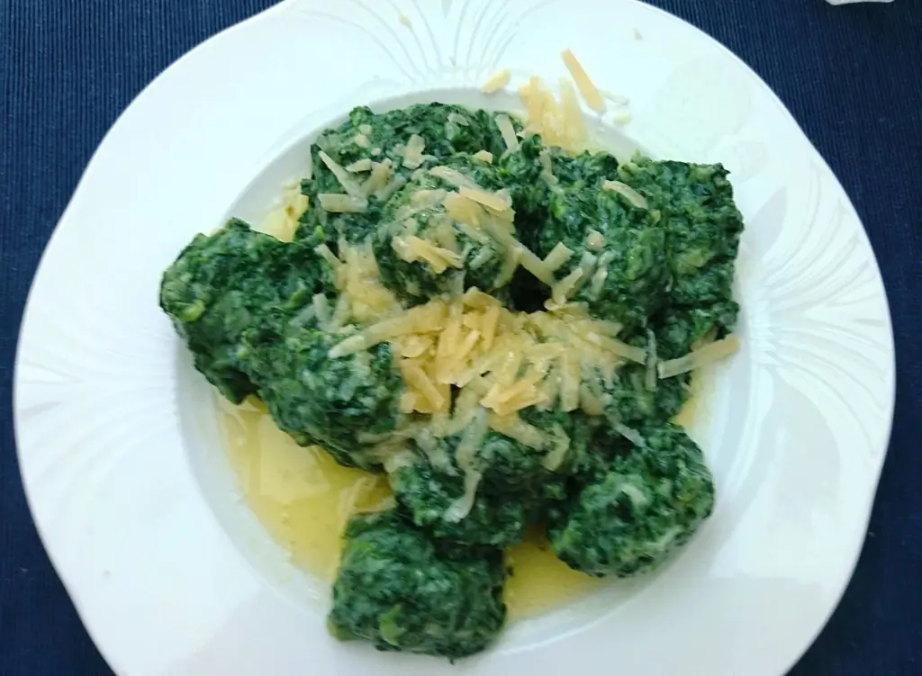 Пельмени со шпинатом Мальфатти по-итальянски