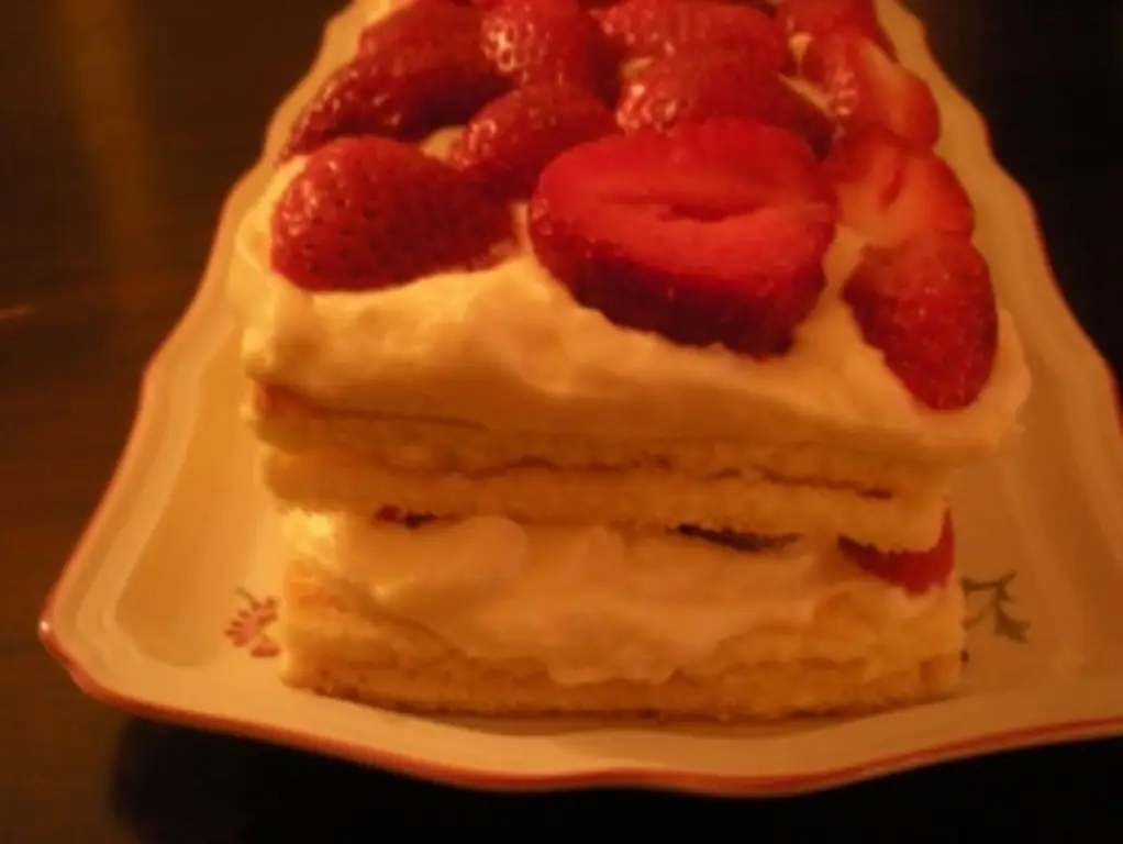 Быстрые кусочки клубники