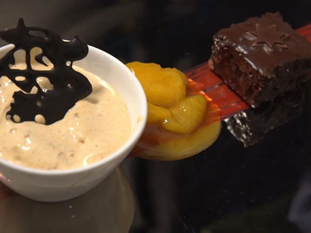 Spekulatius, цитрусовый компот и шоколадный хлеб