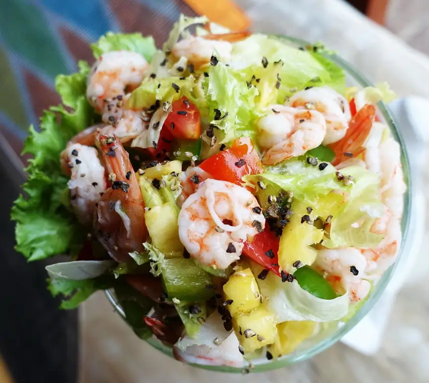 Коктейль из креветок Монтонг