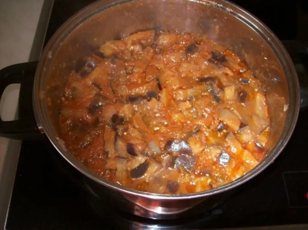 Восточный соус из баклажанов