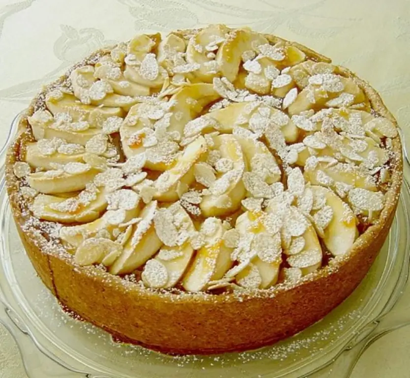 Фруктовый яблочный пирог