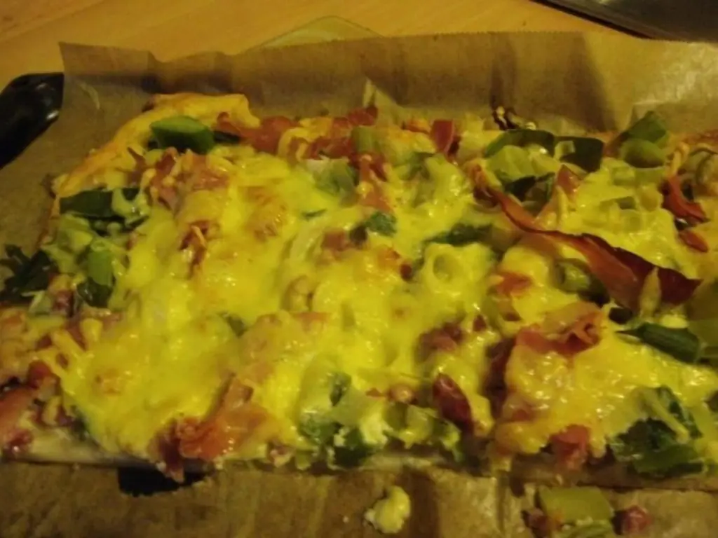 Сытный лук-порей