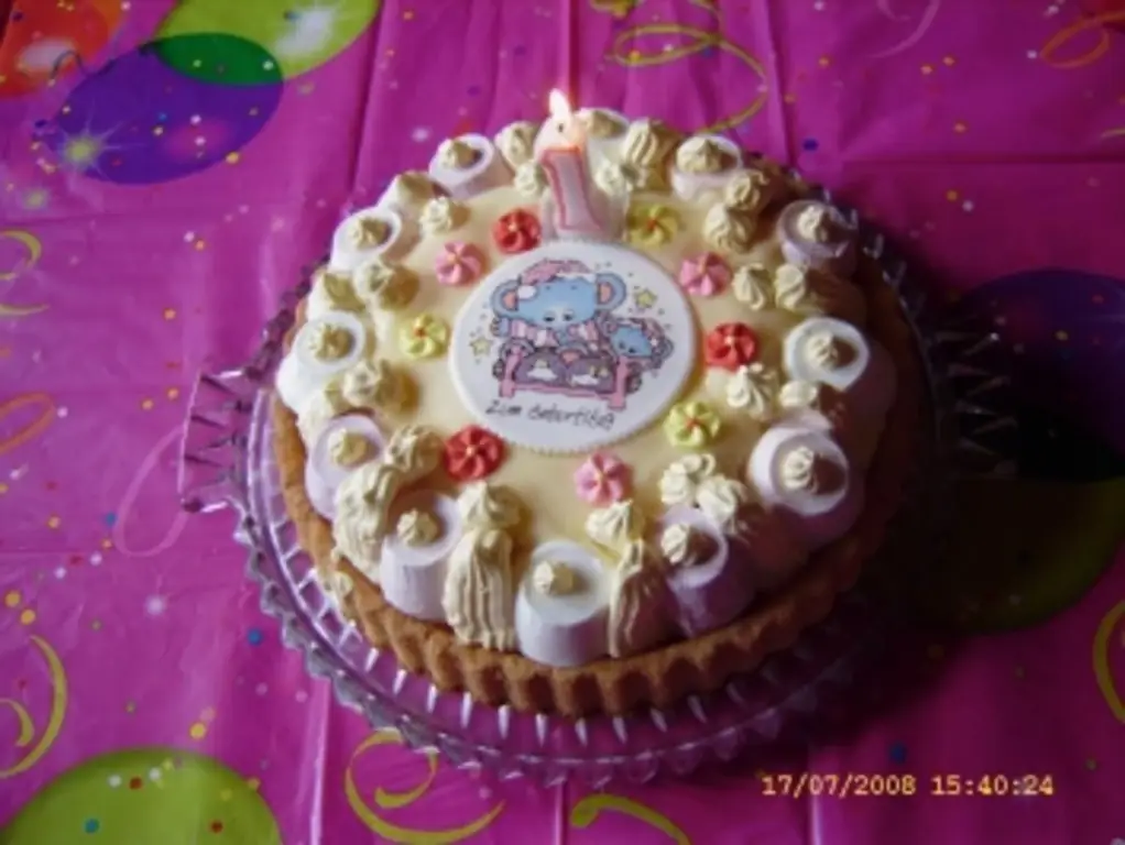 Торт фруктовый гном Вкусный торт на детский день рождения