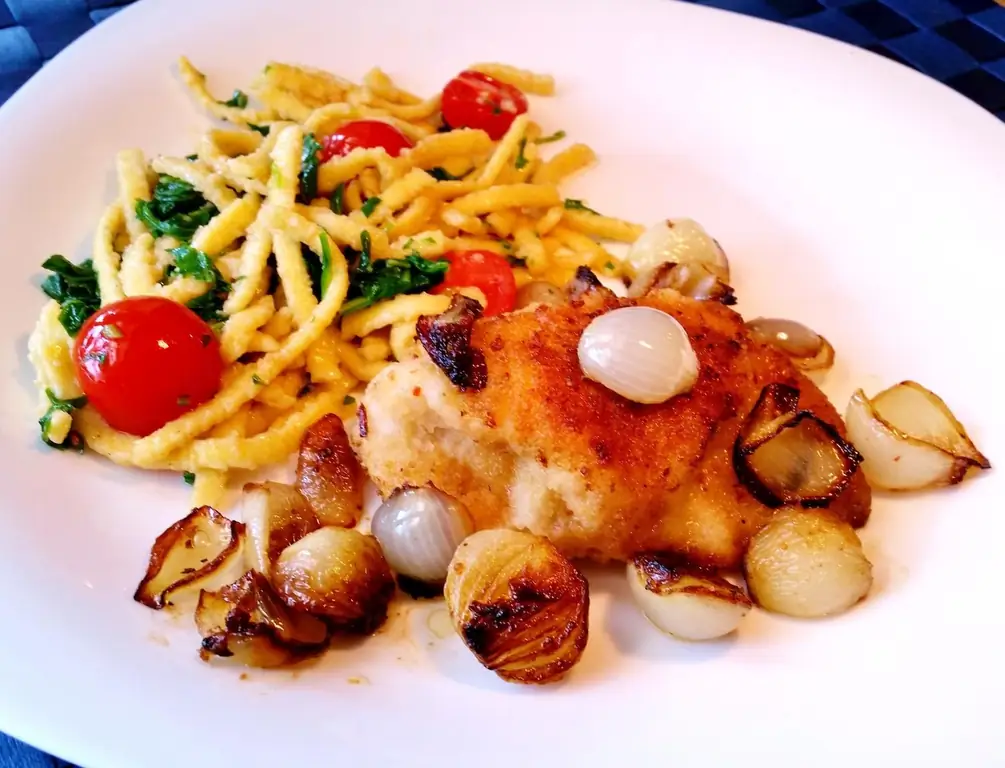 Маленький цыпленок