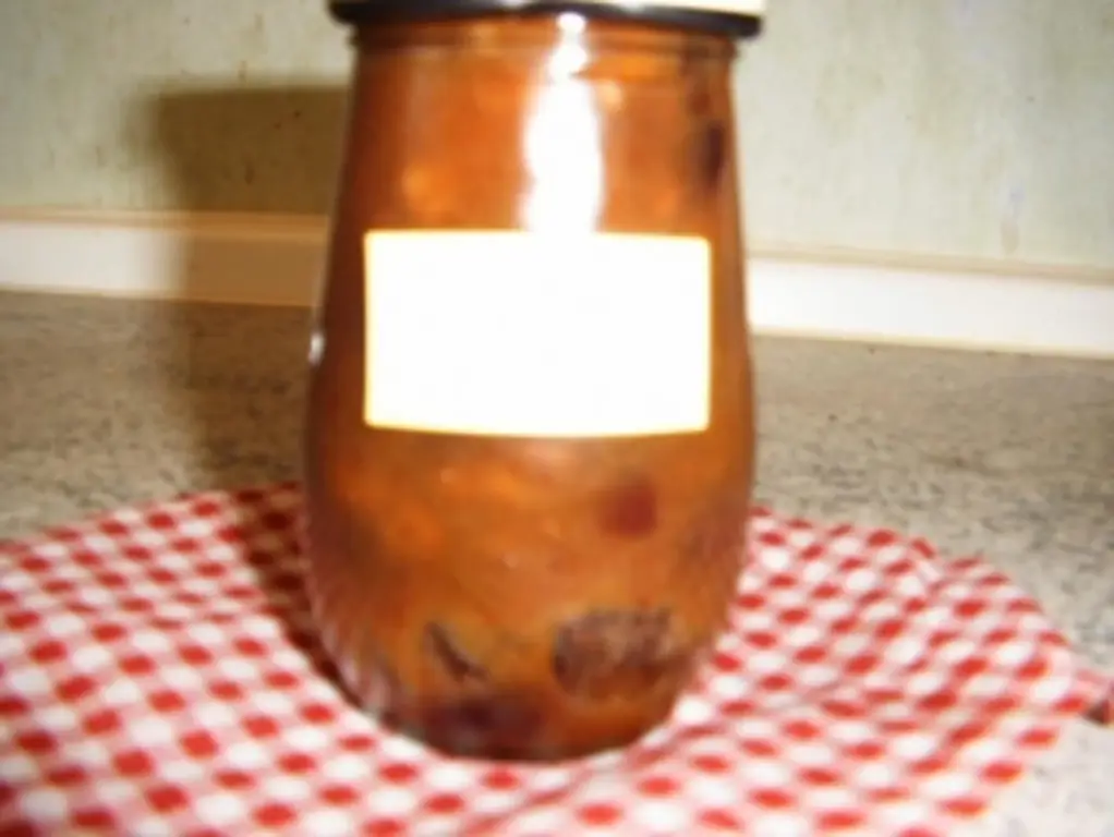 Варенье из ревеня с грецкими орехами