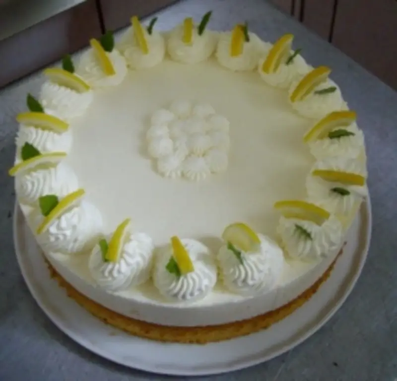 Торт с лимонным кремом Освежающий летний торт