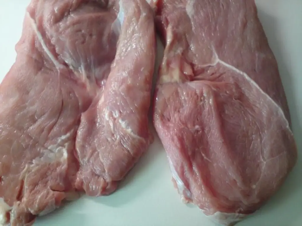 Эскалоп из телятины с эскалопом из телятины и яйцами