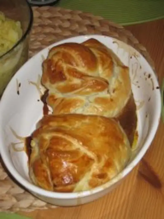 Овощи в слоеном тесте