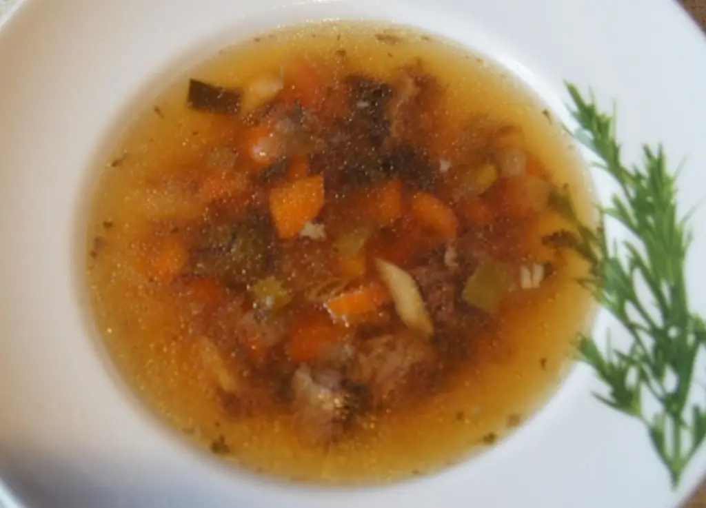 Суп из говядины (холодным летом тоже вкусный!)