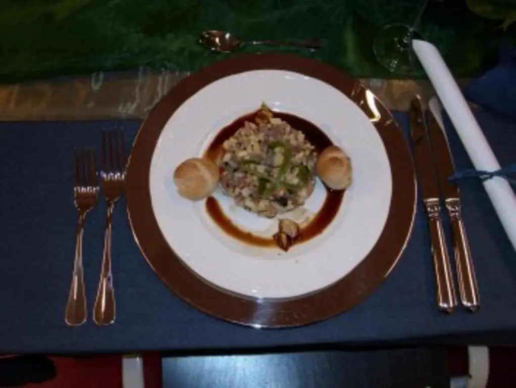 Тартар из тунца от Мирко