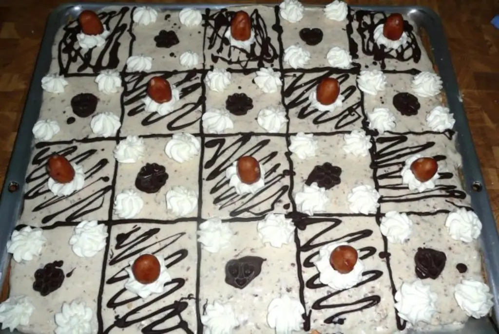 Торт ко дню рождения 08 лев